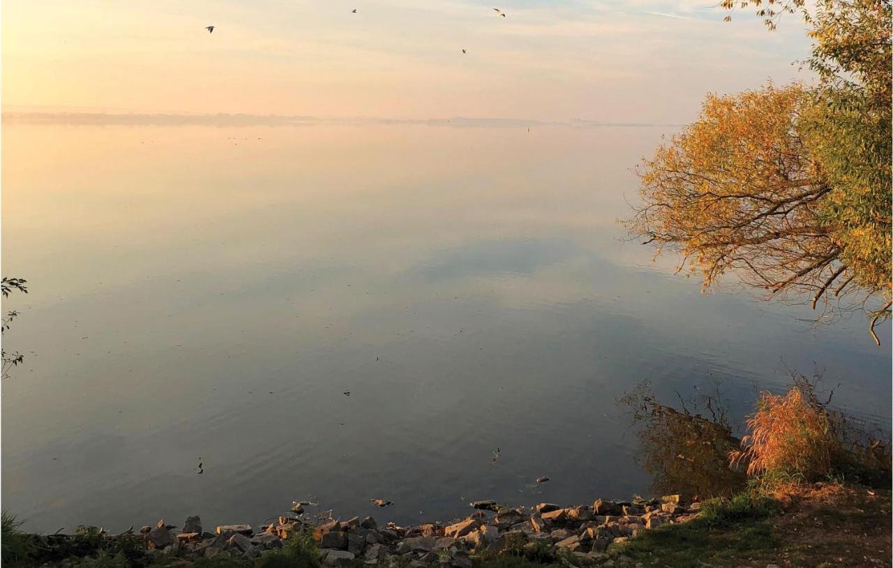 Stunning Home In Lembruch-Duemmer See With Wifi エクステリア 写真